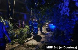Pripadnici Sektora za vanredne situacije na terenu (Foto: MUP)