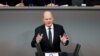 Kanselir Jerman Olaf Scholz berbicara pada debat anggaran tahun 2024 di majelis rendah parlemen Jerman, Bundestag, di Berlin, Rabu 31 Januari 2024.