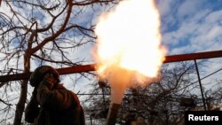 Ukrajinska vojska na liniji fronta u blizini grada Avdijevka