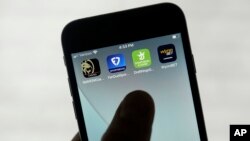 Kominfo terus memberantas situs perjudian online menyusul perebakan konten tersebut yang meluas ke aplikasi pesan, platform media sosial hingga website pemerintah. (Foto: AP)