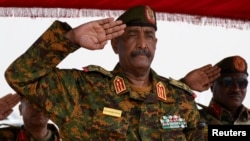 Mkuu wa jeshi la Sudan Abdel Fattah al-Burhan akiwa Port Sudan August 27, 2023. Picha na REUTERS/Ibrahim Mohammed Ishak