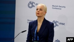 资料照:俄罗斯反对派领袖阿列克谢·纳瓦尔尼的妻子尤利娅·纳瓦尔尼2024年2月16日在德国南部慕尼黑出席慕尼黑安全会议(MSC)。当天,纳瓦尔尼服刑的监狱宣布了他去世的消息。