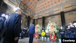 台湾前总统马英九一行2023年3月28日前往南京中山陵祭拜孙中山。（马英九办公室提供照片）