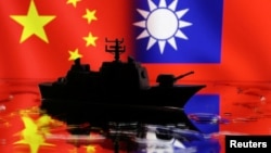 资料照：中国与台湾旗帜和一艘战舰的图示