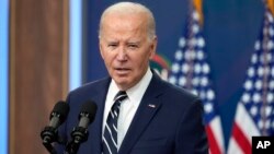 Presiden Joe Biden berbicara secara daring kepada Konvensi National Action Network dari Auditorium South Court di Gedung Putih, Jumat, 12 April 2024, di Washington. (Foto: AP)