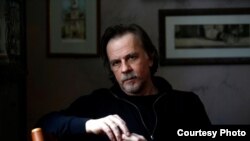 Arhivska fotografija Žarka Lauševića, člana Jugoslovenskog dramskog pozorišta (JDP) od 1982. do 1994.