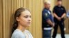 Aktivis iklim Greta Thunberg dari Swedia menunggu sidang di pengadilan di Malmo, Swedia, Senin, 24 Juli 2023. ( AP/Pavel Golovkin)
