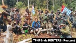 Pria bernama Philip Mehrtens, pilot Susi Air berkebangsaan Selandia Baru yang disandera kelompok separatis di Papua, 6 Maret 2023. (Foto: TPNPB via REUTERS)