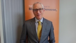 Tod Helmus: Trol nalozi i lažne vesti opasnost pred izbore