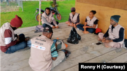 Jurnalis warga nokenwene mengadakan pertemuan rutin bulanan pada April 2023. (Foto: Courtesy/Ronny H)