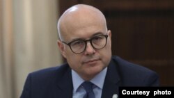 Ilustracija - Premijer Srbije Miloš Vučević (Foto: FoNet)