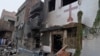 Puing-puing rumah dan gereja dirusak massa Muslim yang marah di kawasan Kristen di Jaranwala di distrik Faisalabad, Pakistan, Kamis, 17 Agustus 2023. (Foto: AP)