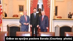 Senator Džim Riš, predsednik Crne Gore Jakov Milatović i senator Ben Kardin, 15. maj 2024. (foto: Odbor za spoljne poslove Senata)