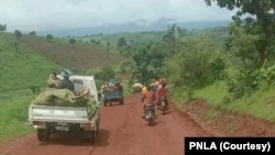 ဆီဆိုင်မြို့အနီးတိုက်ပွဲတွေကြောင့် ထွက်ပြေးနေကြရတဲ့ ဒေသခံတွေရဲ့ယခင်မှတ်တမ်းဓာတ်ပုံ (ဩဂုတ် ၂၀၂၄)