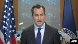 매튜 밀러 미국 국무부 대변인이 워싱턴 국무부청사에서 브리핑을 하고 있다. (자료사진)