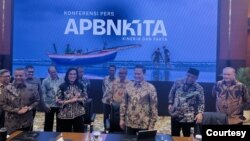 FILE - Menkeu Sri Mulyani saat menyampaikan Kinerja APBN pada Juli 2024. (Ghita Intan/VOA)