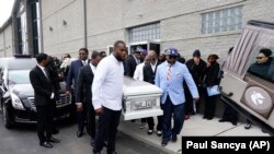 Tijelo Arijel Anderson, ubijene u masovnoj pucnjavi na Univerzitetu "Michigan State", na dan sahrane u Detroitu, 21. februara 2023.