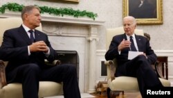 7일 조 바이든 미국 대통령과 클라우스 베르네르 요하니스 대통령 루마니아 대통령이 백악관에서 만나 정상회담을 가졌다.