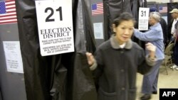 ARHIVA - Glasanje u njujorškoj kineskoj četvrti (Foto: MANDEL NGAN / AFP)
