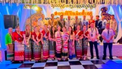 ເຖິງຈະຢູ່ຕ່າງແດນຊາວລື້ໃນ ສະຫະລັດກໍຍັງຮັກສາປະເພນີ ໃນການສະຫລອງບຸນປີໃໝ່ທີ່ມີເອກະລັກຂອງຕົນໄວ້