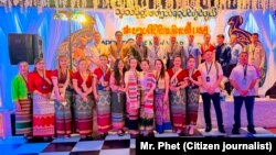 ຊາວລາວ ຊົນເຜົ່າລື້ ຢູ່ໃນສະຫະລັດ ກໍຍັງພາກັນຈັດງານສະຫລອງບຸນປີໃໝ່ ຕາມຮີດຄອງປະເພນີ ດັ່ງເດີມ