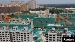 资料照：碧桂园在天津开发的一处住宅区建筑工地。（2023年8月18日）