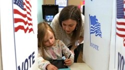 Biden và Trump tranh phiếu bầu của phụ nữ  Biden và Trump tranh phiếu bầu của phụ nữ