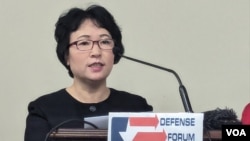 탈북민 김행운 씨가 19일 미 디펜스포럼 주최로 하원 레이번 빌딩에서 열린 행사에서 증언했다.