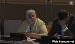 Munira Subašić se obraća na panel diskusiji u UN-u o rezoluciji o Srebrenici.
