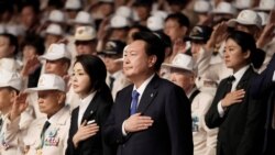 북한, 오물 풍선 또 살포…미 항모 부산 입항에 “새로운 억제력 과시” 도발 시사