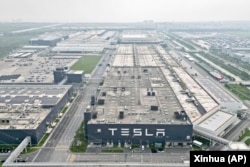 特斯拉在上海的超级工厂鸟瞰。（2023年12月22日）