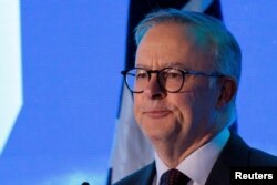 Perdana Menteri Australia Anthony Albanese berbicara di Sydney Energy Forum di Sydney, Australia 12 Juli 2022. (Foto: via Reuters)