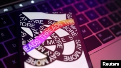 Foto ilustrasi yang menunjukkan logo platform Thread yang dimiliki oleh Meta. (Foto: Reuters/Dado Ruvic)