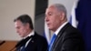 Thủ tướng Benjamin Netanyahu (phải) và Ngoại trưởng Mỹ, Antony Blinken, trong cuộc họp báo tại Israel.