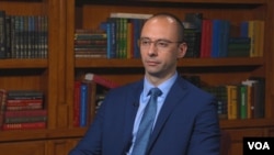 Igor Simić, potprednik Srpske liste, tokom intrevjua za Glas Amerike