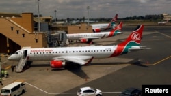 Des avions de Kenya Airways à l'aéroport international Jomo Kenyatta de Nairobi, le 1er août 2020. REUTERS/Njeri Mwangi