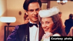 Žarko Laušević i Kler Bekmen tokom snimanja filma "Bolje od bekstva" u Beogradu 1989/90 (Foto: Courtesy/Adam Beckman)