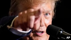 Kandidat presiden dari Partai Republik mantan Presiden Donald Trump berbicara pada kampanyedi Greensboro, NC, Sabtu, 2 Maret 2024. (Foto: Chris Carlson/AP Photo)