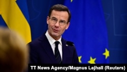 Premijer Švedske Ulf Kristerson, na pres konferenciji, 26. februara 2024. nakon što je Parlament Mađarske ratifikovao članstvo Švedske u NATO-u.
(Foto: Reuters/TT News Agency/Magnus Lejhall)