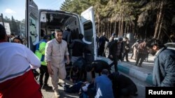 伊朗革命卫队精锐圣城旅前指挥官卡西姆·苏莱曼尼（Qassem Soleimani）墓地1月3日举行的周年纪念活动上发生炸弹爆炸，100多人死亡。