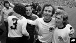 Fotogalerija: Bekenbauer - čovek koji je stvorio moćni Bajern i Nemačku