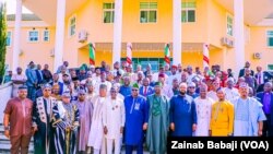 Gwamnonin jihohin Arewa Maso Tsakiyar Najeriya da sauran mahalarta taron.