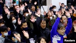 Radost u Japanu posle informacije da je lender sleteo na Mesec(Foto: REUTERS/Kim Kyung-Hoon) 