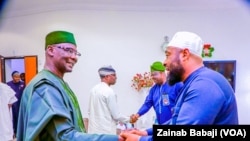 Gwamnan Jihar Nasarawa da takwararsa na jihar Neja, Mohammed Umar Bago.