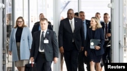 美国国防部长奥斯汀2022年10月12日抵达北约总部。（路透社）