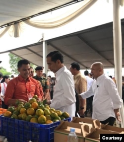 Rizal Fahreza, bersama Presiden Ir. H Joko Widodo, mendiskusikan peran pemuda Indonesia yang siap berkontribusi di tingkat nasional dan internasional, dalam bidang ekonomi dan pemberdayaan social entrepeneurship.