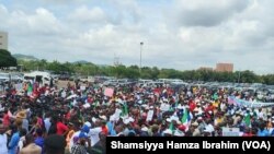 Kungiyar NLC Na Zanga Zanga A Harabar Majalisar dokokin Najeriya