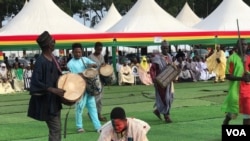 Wasanni da raye rayen gargajiya