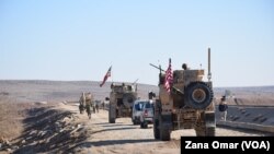 Pasukan AS melancarkan serangan udara di Suriah Timur yang menarget “fasilitas-fasilitas infrastruktur yang digunakan berbagai kelompok yang berafiliasi dengan Korps Garda Revolusi Islam Iran.” (Foto: VOA)