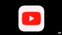 Aplikasi YouTube di layar Ipad, 20 Maret 2018.